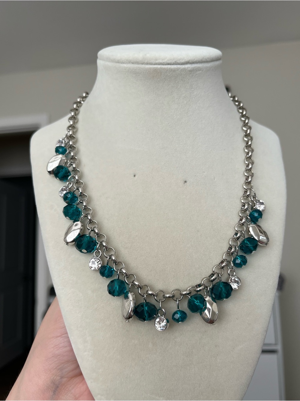Silver Tone Cha Cha Blue Glass Bead Rhinestone Chunky Necklace 20”